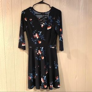 Floral Longsleeves Dress
